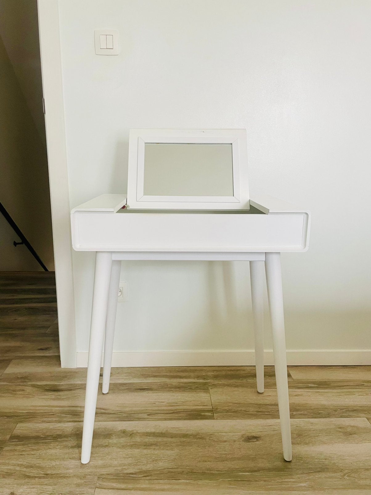 Make-up tafel, Huis en Inrichting, Ophalen, Gebruikt, 50 tot 100 cm, Ikea