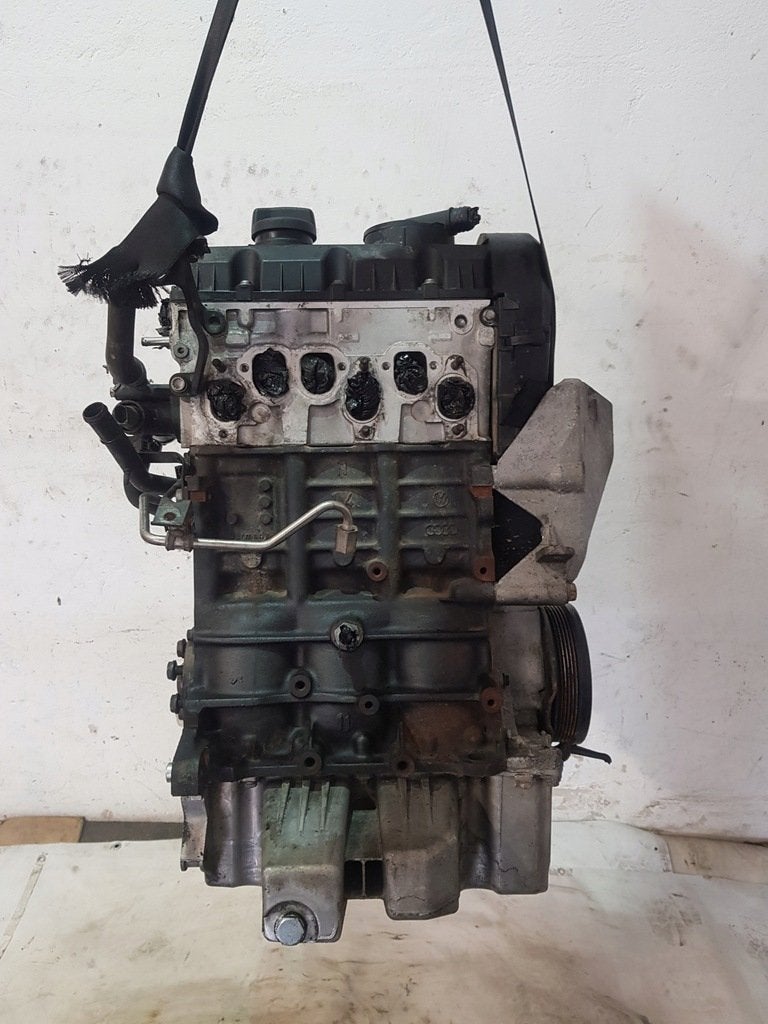 Moteur BNM Nu CORDOBA SEAT VW ROOMSTER FABIA IBIZA POLO, Envoi, Utilisé, Skoda