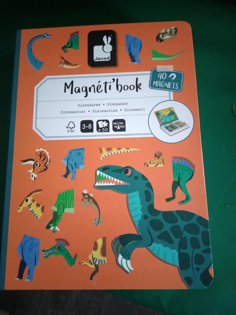 Magneti book dinosaurier - Janod, Ophalen, 10 tot 50 stukjes, Zo goed als nieuw, 2 tot 4 jaar