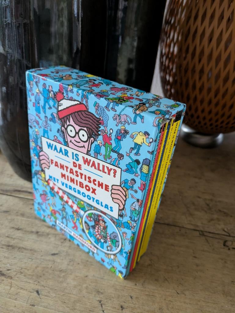 Waar is Wally ?  fantastische minibox, Ophalen of Verzenden, Handford