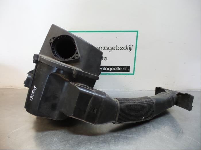 Boîtier filtre à air d'un Seat Ibiza (Ibiza 08-), -, 3 mois de garantie, Utilisé, -