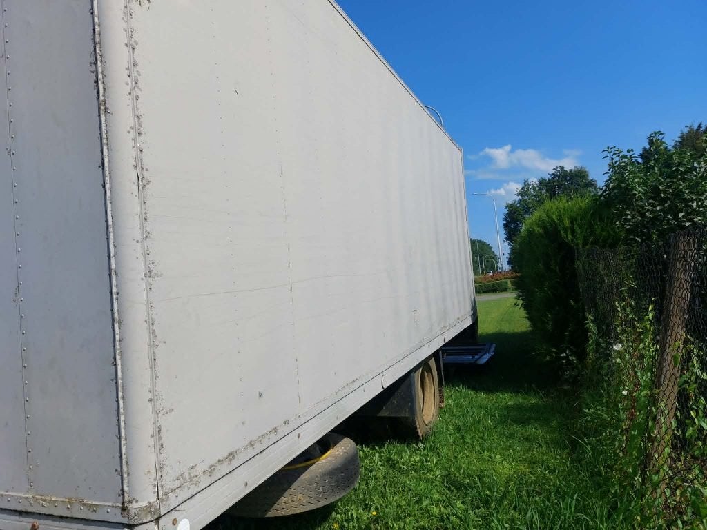 bakwagen met laadklep