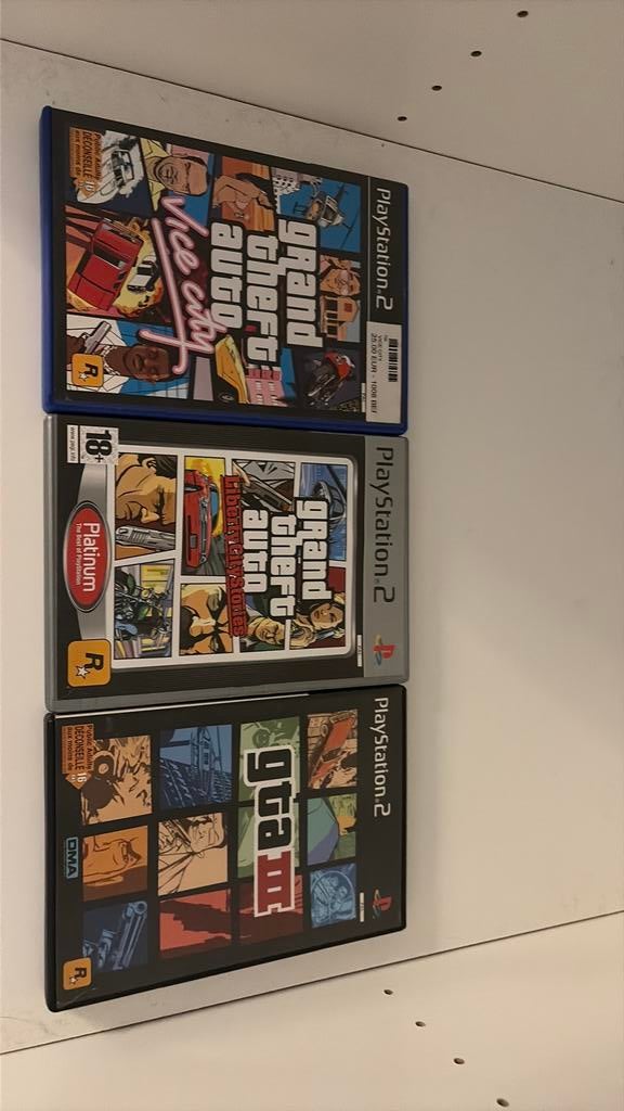 GTA bundle, Ophalen of Verzenden, Zo goed als nieuw