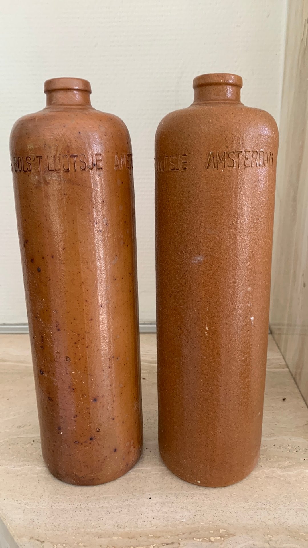 Bols steengoed flessen 1 liter oude jenever flessen, Ophalen, Zo goed als nieuw