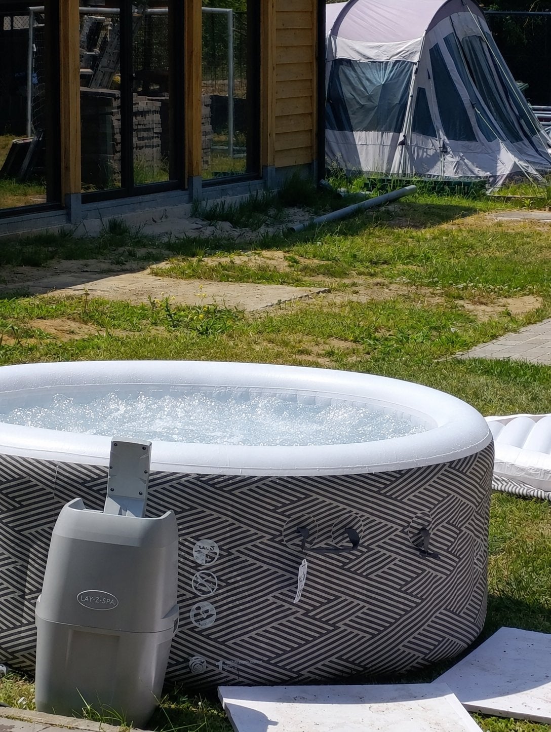 Opblaas jacuzzi, Ophalen, Zo goed als nieuw