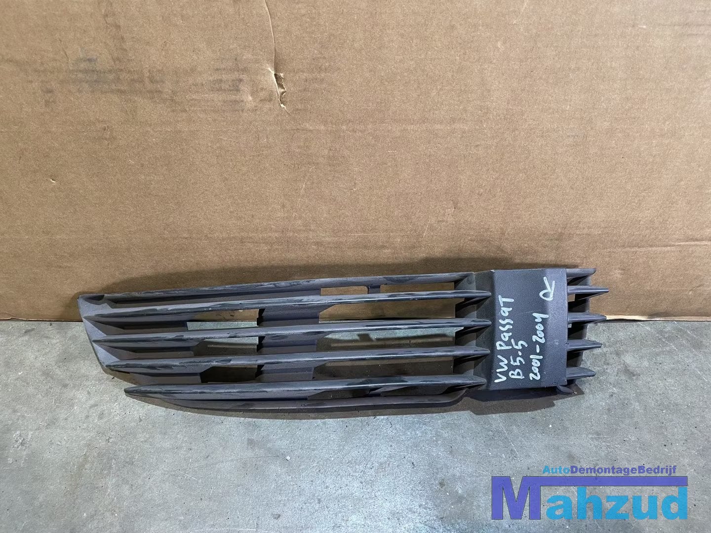 VW PASSAT B5.5 bumper rooster voorbumper rechts 2001-2005, Auto-onderdelen, Gebruikt, Volkswagen, Volkswagen AG, Vw@volkswagen.de