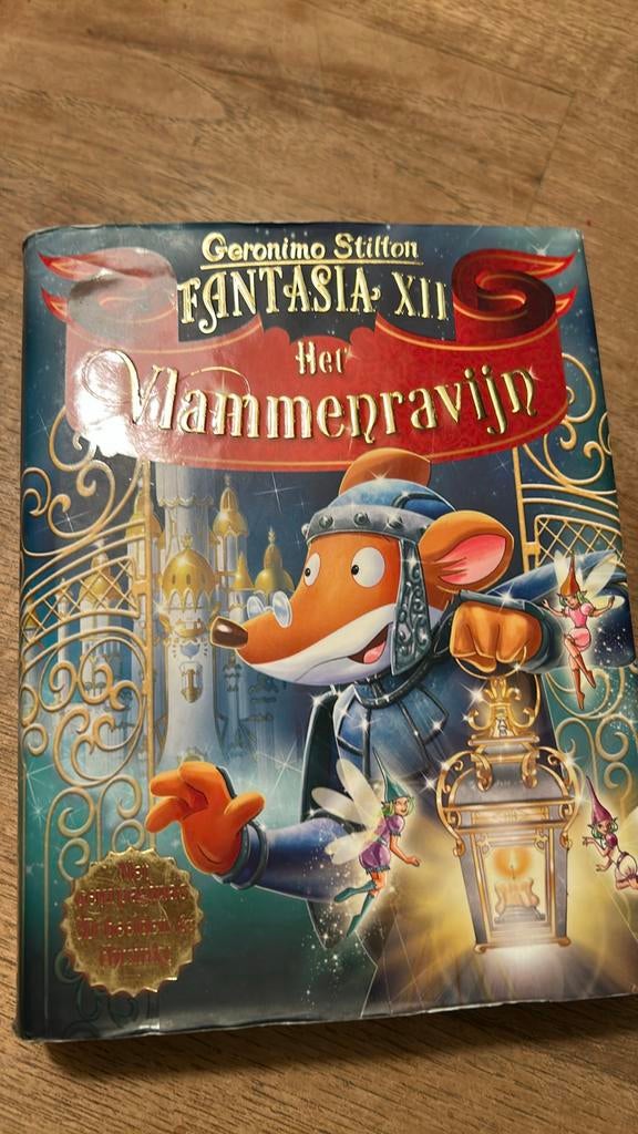 Geronimo Stilton - Fantasia XII, Boeken, Ophalen of Verzenden, Zo goed als nieuw, Geronimo Stilton