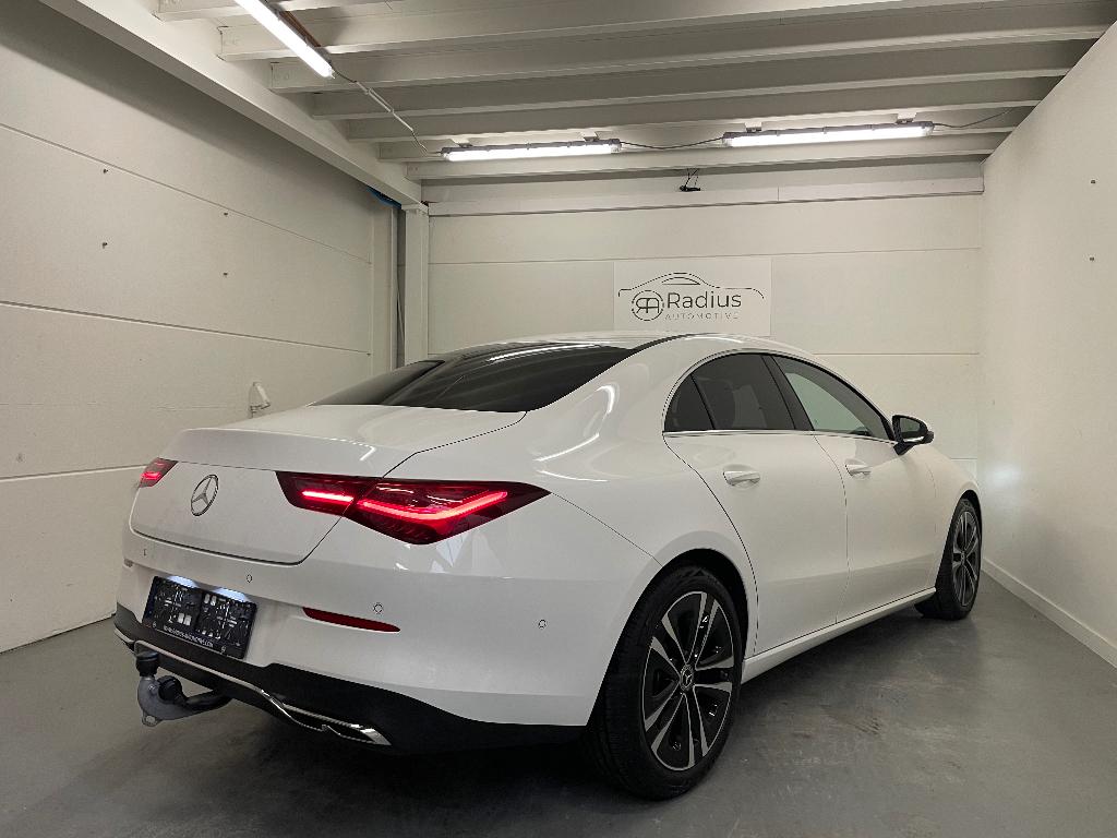 Mercedes-Benz - CLA180 - Benzine - Automaat, Auto's, USB, Leder en Stof, Wit, Bedrijf