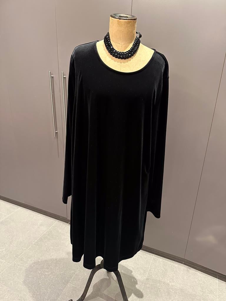 GAP, Robe noire en velours, NEUVE, taille 48/50, Neuf, GAP, Enlèvement ou Envoi, Longueur genou