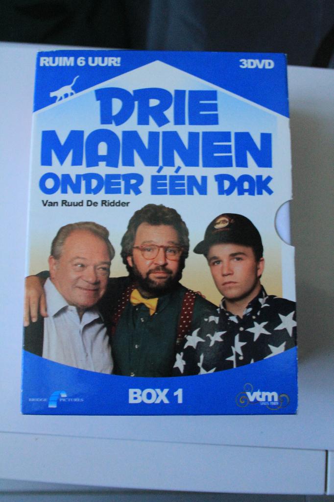 3 mannen onder één dak  box 1-2     vlaams kom. Drama, Tous les âges, Enlèvement ou Envoi, Comme neuf, Drame