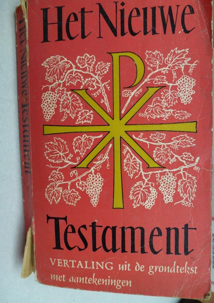 Het nieuwe testament veertiende druk gebruikt, Enlèvement ou Envoi, Utilisé, Christianisme | Catholique
