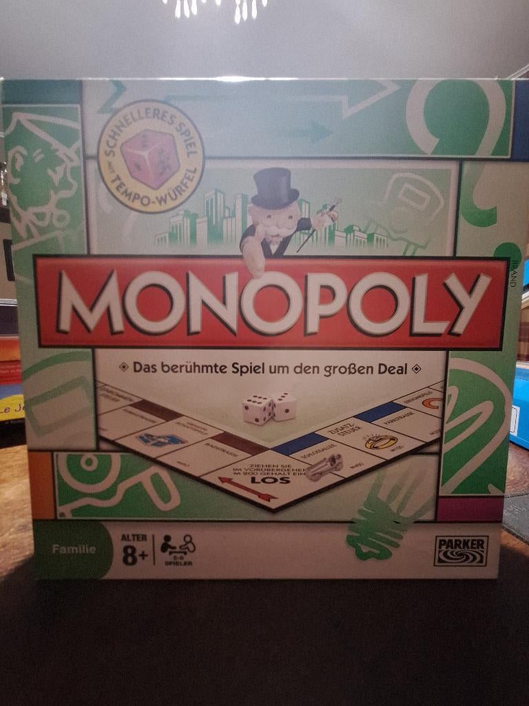 MONOPOLY CLASSIC in het Duits 2008, Vijf spelers of meer, Ophalen of Verzenden, Zo goed als nieuw, Parker