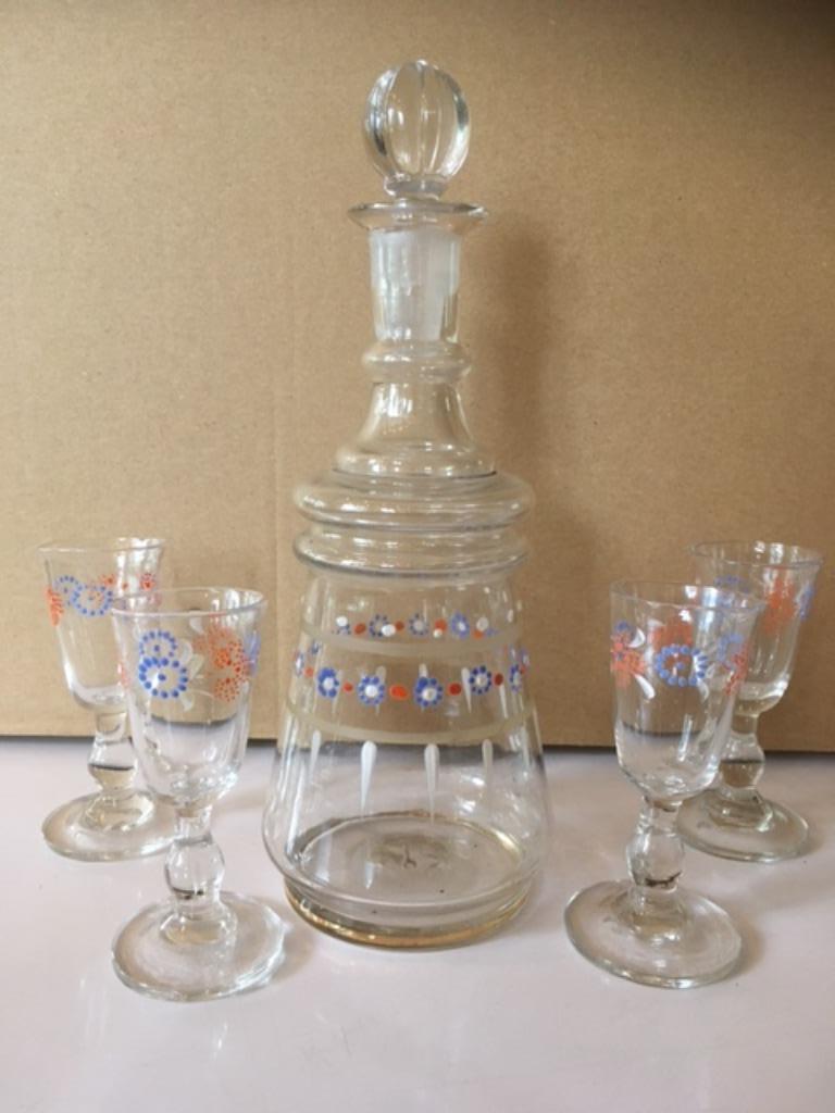 antiek versierd karafje met mini glaasjes, Ophalen