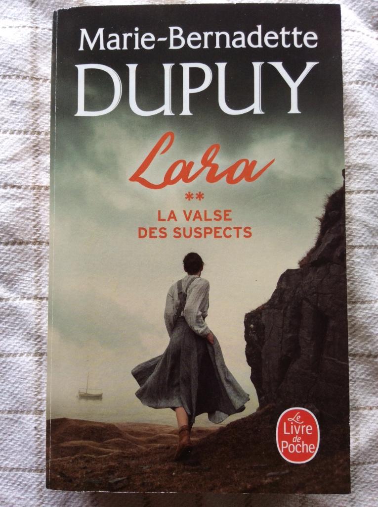 LARA. LA VALSE DES SUSPECTS. (36406)., Enlèvement ou Envoi, Comme neuf