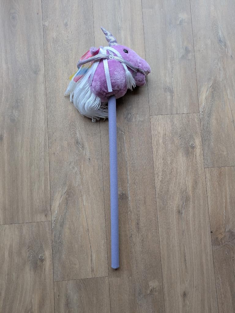 Stokpaard eenhoorn, Kinderen en Baby's, Ophalen, Zo goed als nieuw