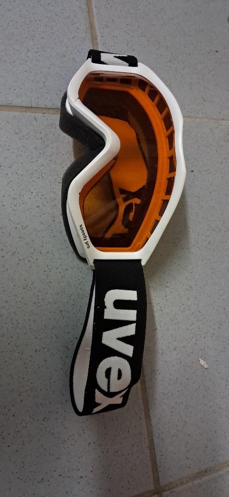 Lunettes de ski enfant Uvex, Sports & Fitness, Autres marques, Enlèvement, Utilisé, Autres types