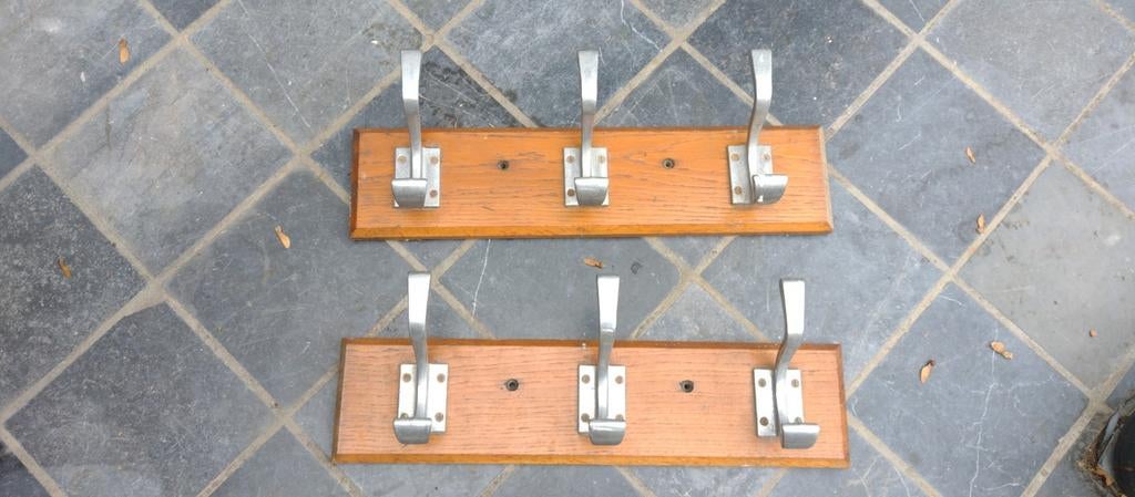 Kapstok muur model met eiken plank en drie haken. ,54  19cm, Ophalen