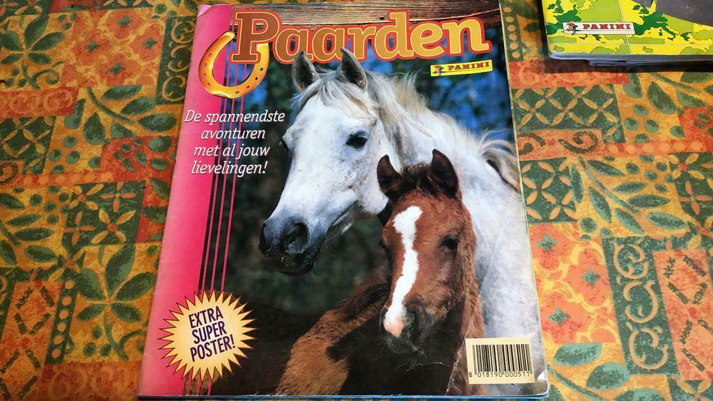 Paarden(s), Ophalen of Verzenden, Gelezen, Panini, Plaatjesalbum