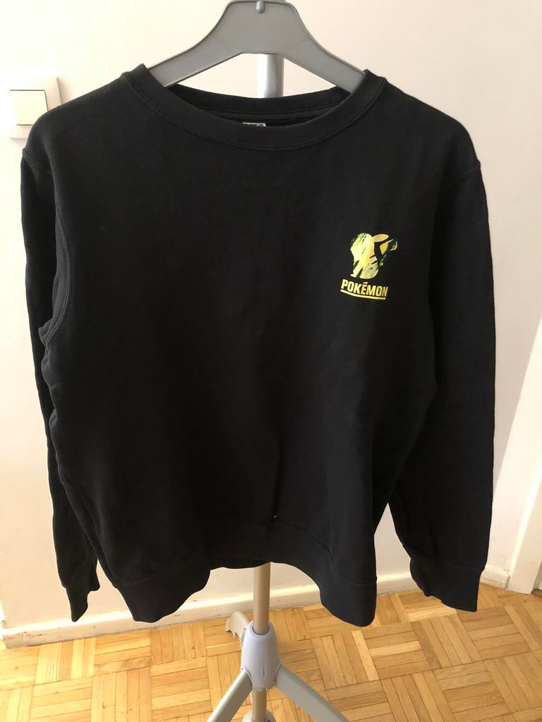 Pokémon trui met lange mouwen - Uniqlo - 13 jaar, Ophalen, Gebruikt
