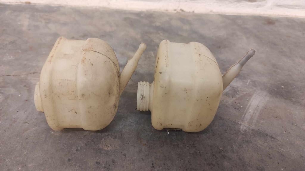 VW Kever remvloeistof reservoir tank, Auto-onderdelen, Ophalen, Volkswagen