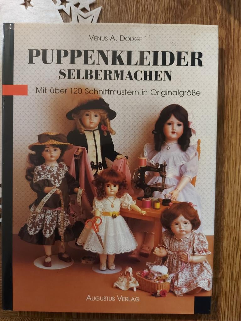 Poppenkleren zelf maken, Ophalen of Verzenden, Zo goed als nieuw, Poppen maken