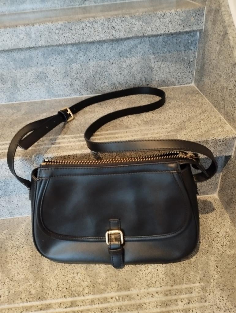 Zwarte tas Terre bleue, Bijoux, Sacs & Beauté, Sacs | Sacs à bandoulière, Enlèvement ou Envoi, Comme neuf, Noir