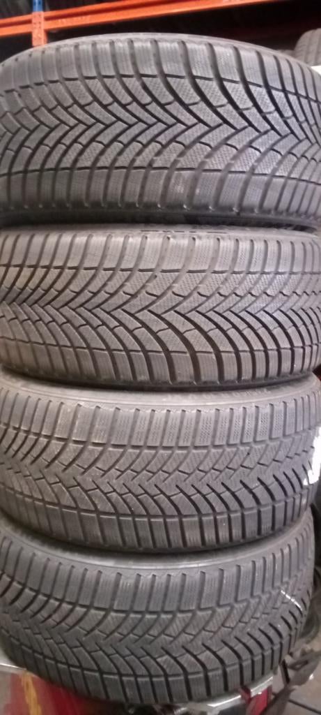 2354019 235/40/19 235/40r19 winter demo, Auto-onderdelen, Besturing, Audi, BMW, Citroën, Daihatsu, Fiat, Ford, Honda, Jeep, Mazda