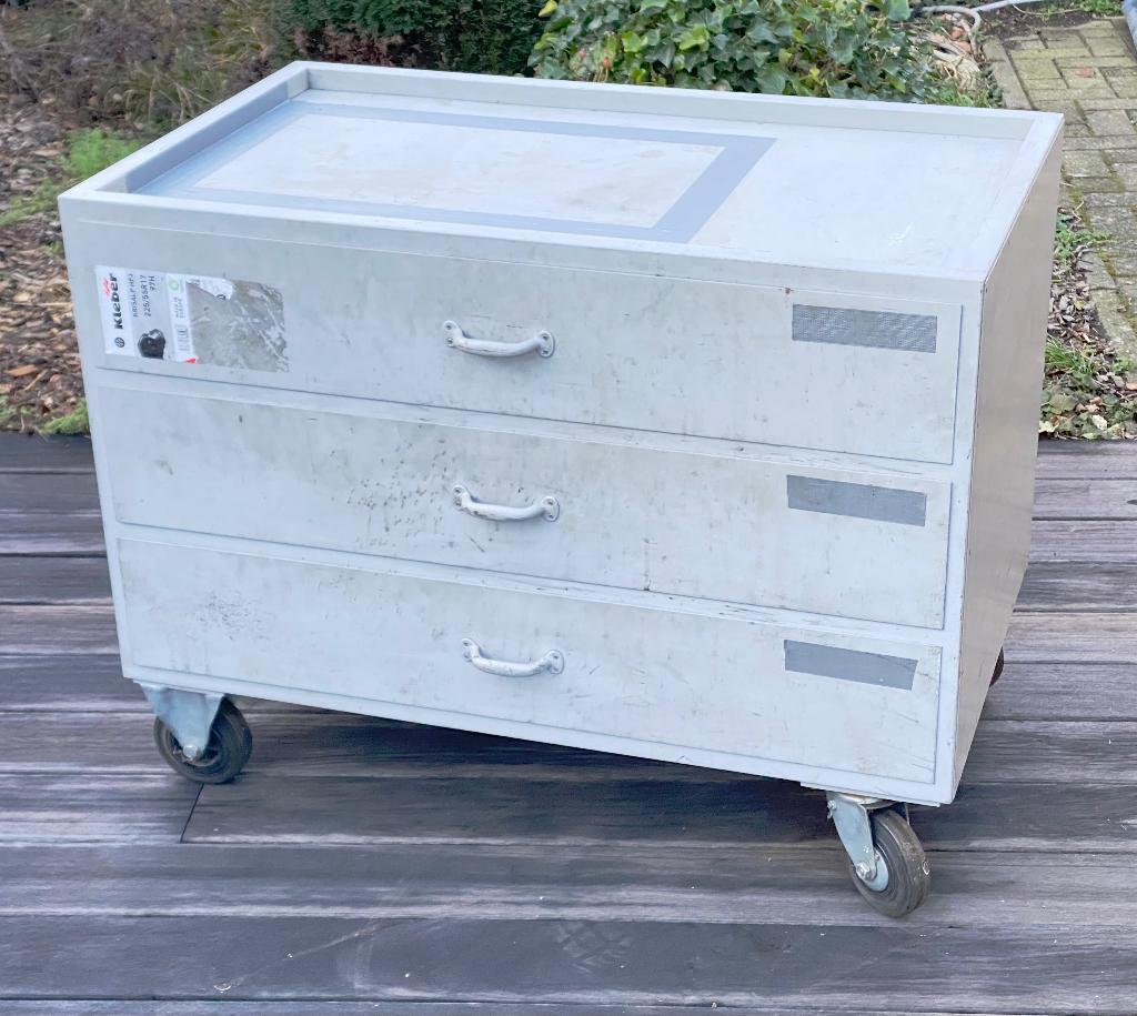 Gereedschapswagen /verrijdbare werkbank 4mm stalen werkblad, Ophalen, Zo goed als nieuw