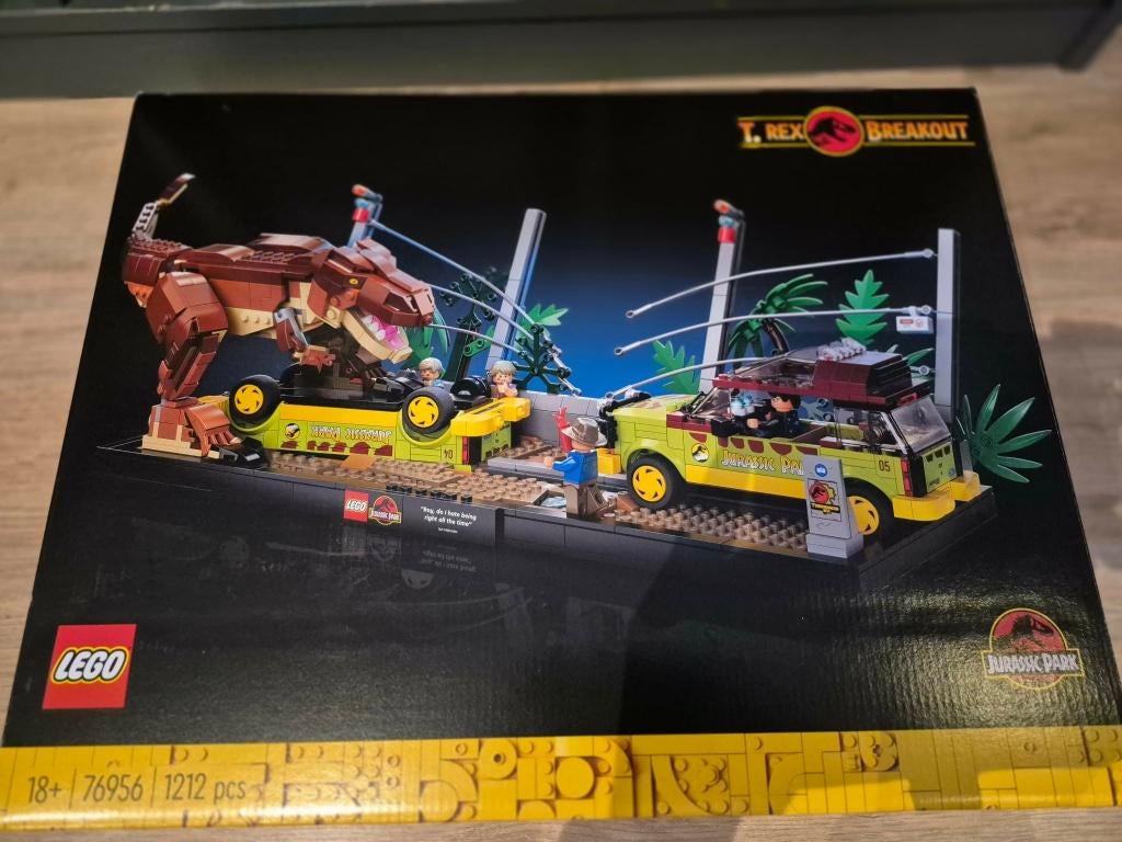 Lego 76956 Jurassic World - T-Rex ontsnapping, Enfants & Bébés, Enlèvement ou Envoi, Comme neuf, Ensemble complet, Lego