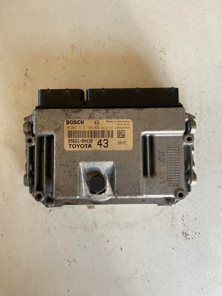 Citroën C1/Toyota Aygo II/108 1.0i (1KR) 0261S12194 ECU, Enlèvement ou Envoi, Utilisé, Toyota