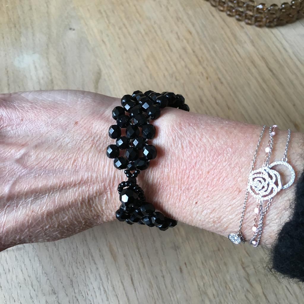 Bracelet swarovski noir - 17 cm, Enlèvement ou Envoi, Neuf, Noir, Avec cristal