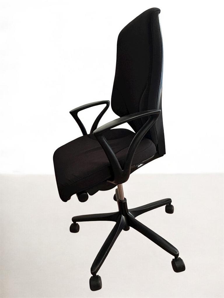 Ergonomische bureaustoel giroflex model 64, Ophalen, Zwart, Zo goed als nieuw, Bureaustoel