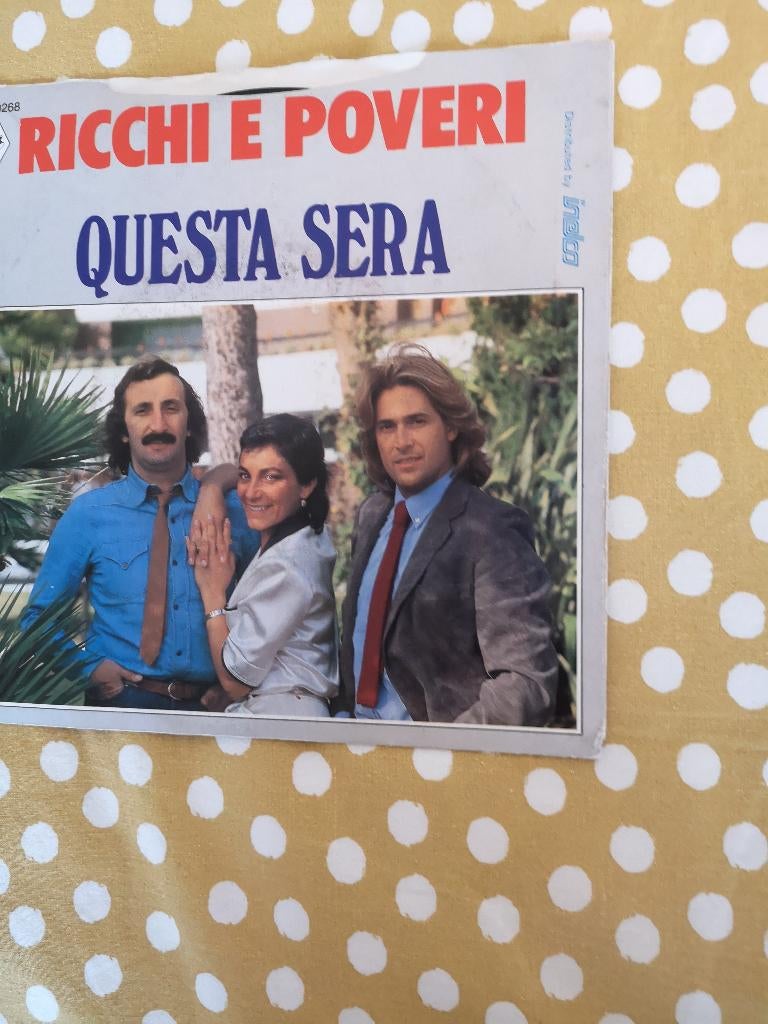 singel RICCHIePOVERI QUESTA SERA(bpost gratis, Ophalen of Verzenden, Gebruikt