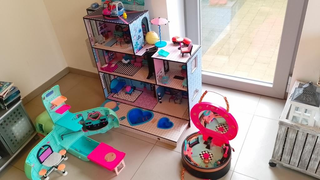 Pakket lol huis glamper kapsalon, Ophalen, Zo goed als nieuw