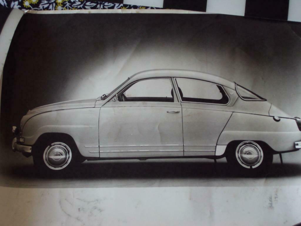oude zwart-wit foto saab 96 1960, Ophalen