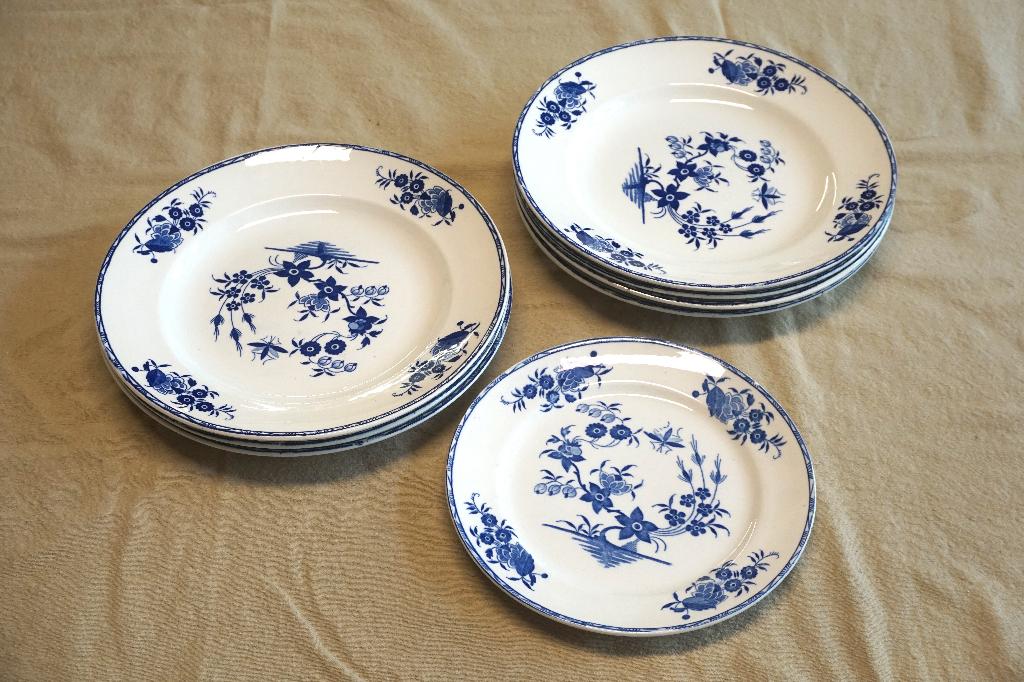 Boch borden - Groot boeket, Antiek en Kunst, Antiek | Servies los, Ophalen