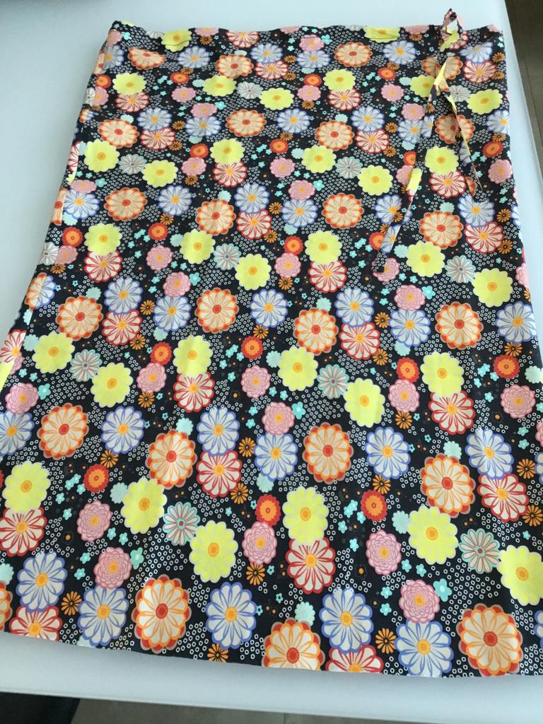 Jupe cloche 6397, Taille 38/40 (M), Enlèvement ou Envoi, Autres couleurs, Comme neuf