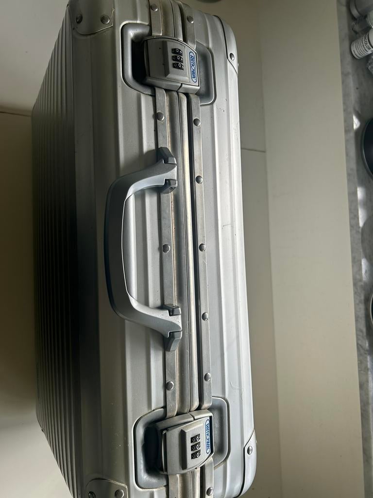 Rimowa pilot attaché case TOPAS 928.55, Bijoux, Sacs & Beauté, Valises, Enlèvement ou Envoi