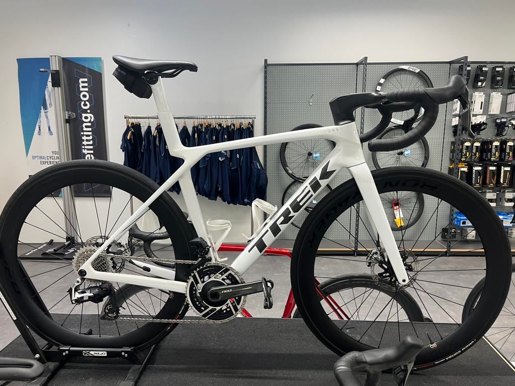 Trek Madone SLR 9 AXS, Fietsen en Brommers, Fietsen | Racefietsen, Ophalen, Zo goed als nieuw