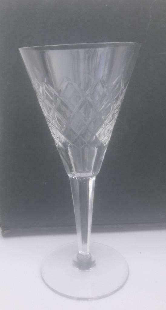 8 verres à vin en cristal grand modèle, Enlèvement