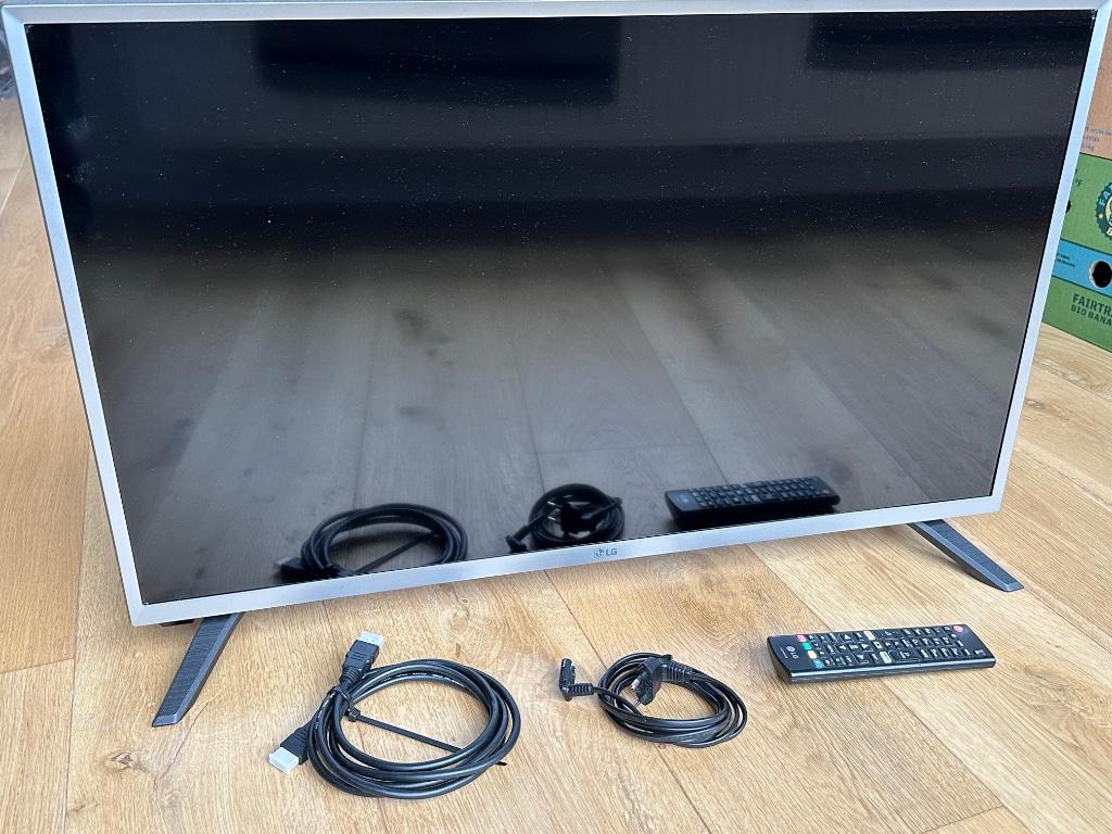 LG SMART-TV, Audio, Tv en Foto, Televisies, LED, 120 Hz, Zo goed als nieuw, Full HD (1080p)