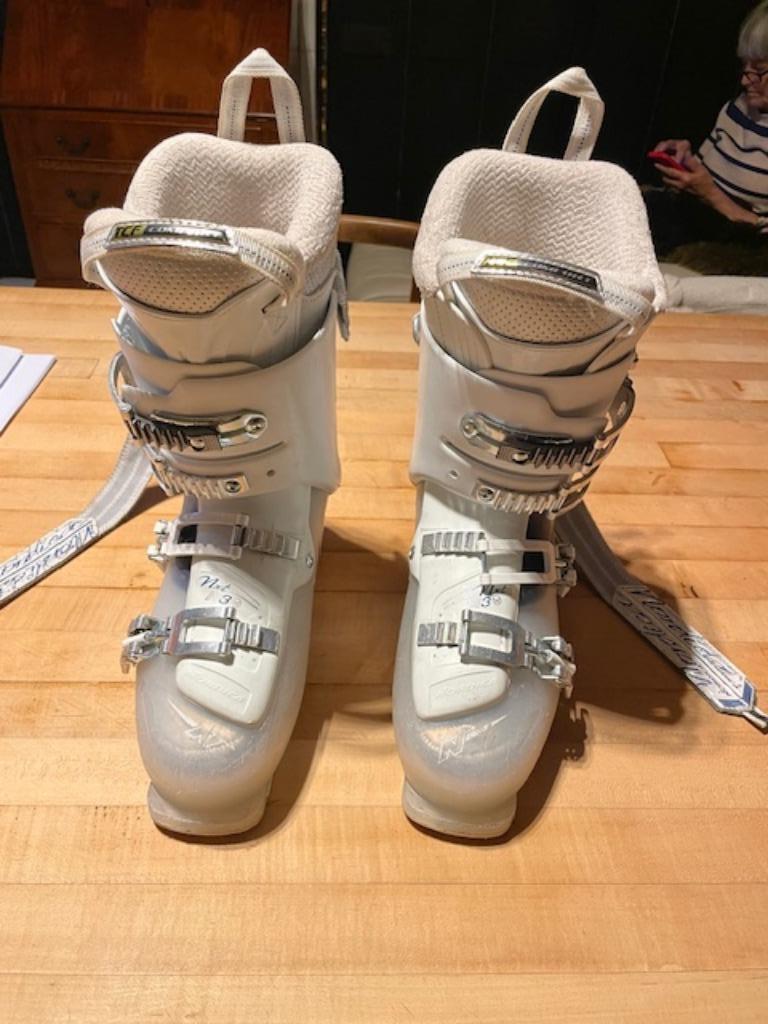 skibotten, Ophalen, Gebruikt, Schoenen, Nordica