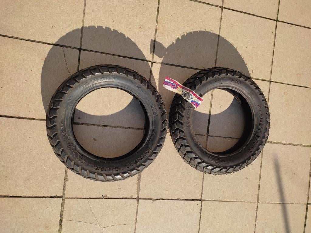 Pirelli 120/80-12 55J, Fietsen en Brommers, Brommeronderdelen | Algemeen, Ophalen, Nieuw