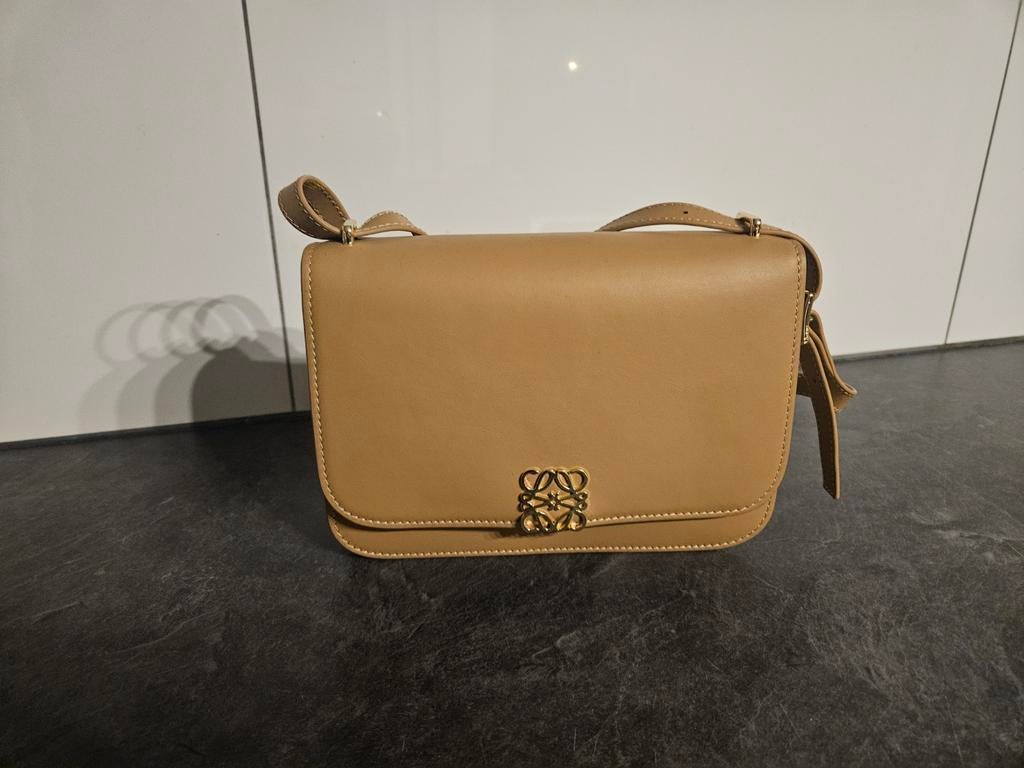 Loewe handtas nieuw, Ophalen of Verzenden, Zo goed als nieuw