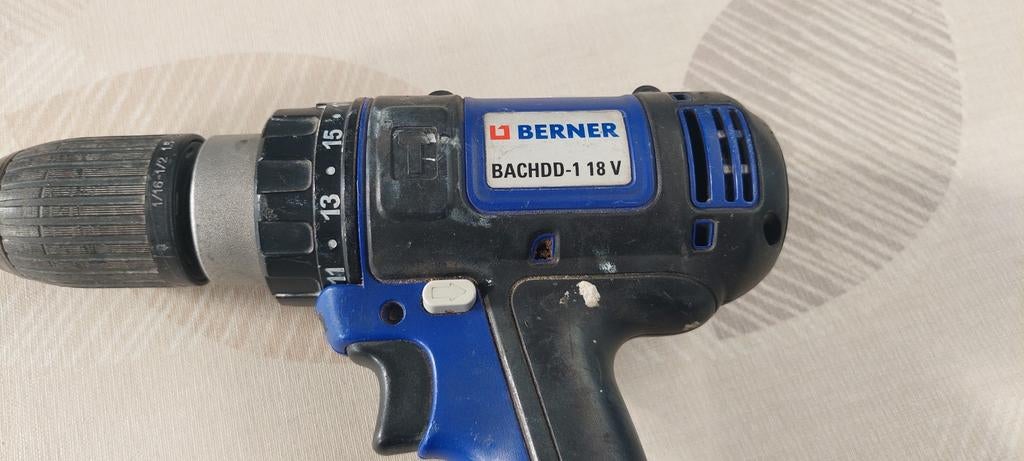 Boormachine BERNER (ook klopfuntie en schroeven) 18V, Ophalen, Boormachine