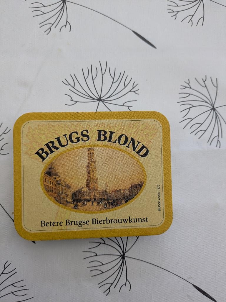 Brugs blond, Verzamelen, Ophalen of Verzenden, Zo goed als nieuw, Viltje(s)