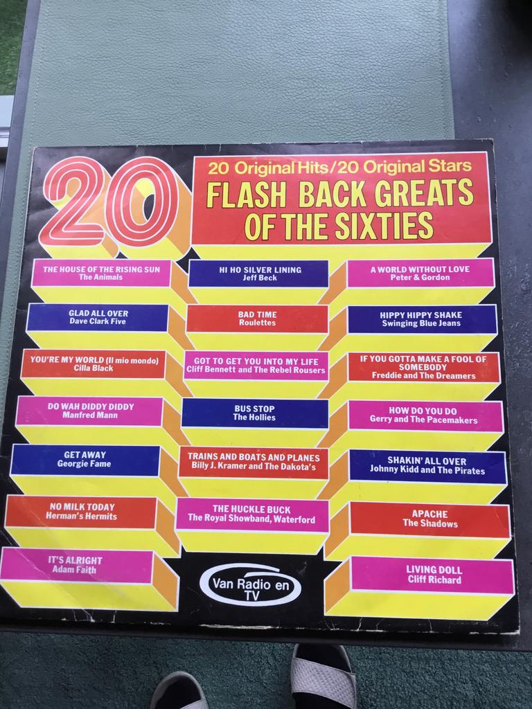Langspeelplaat Flash back greats of The sixties, Ophalen, Zo goed als nieuw