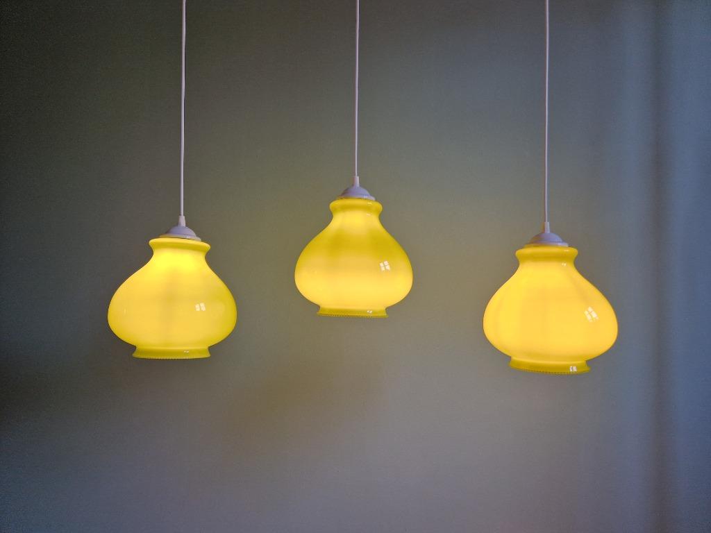 Suspension vintage en opaline verte (5 disponibles), 1960-70, Enlèvement ou Envoi