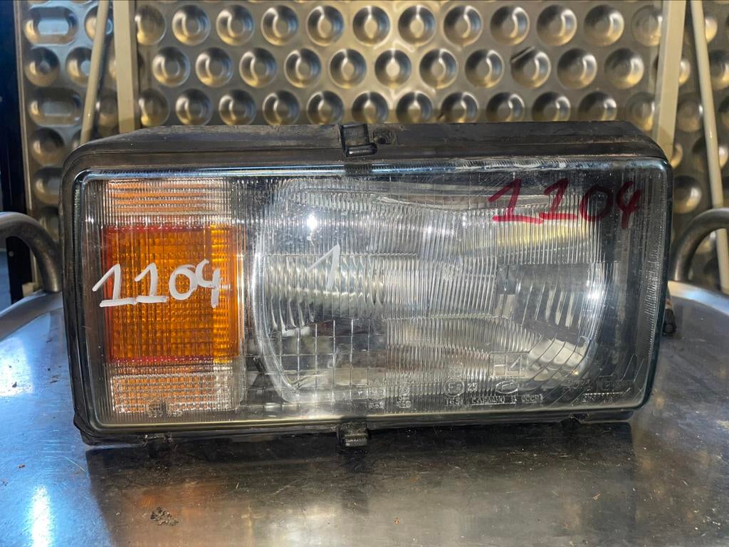 Phare Avd Lada 2105 1989 393711201, Enlèvement, Lada