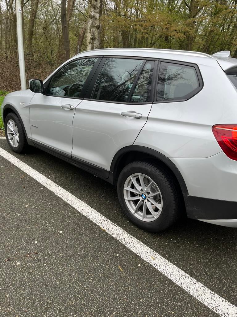 BMW X3 x drive 20, Autos, BMW, Particulier, X3, Airbags, Air conditionné, Bluetooth, Ordinateur de bord, Verrouillage central